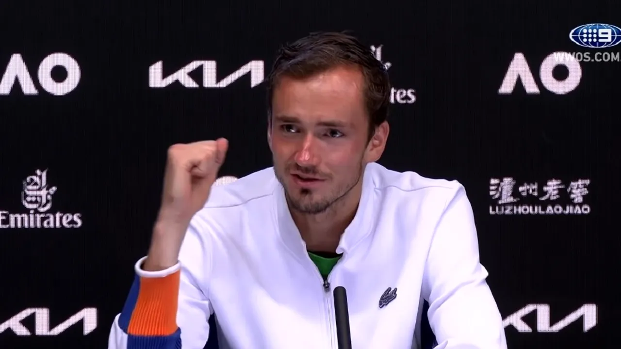Daniil Medvedev, pus să dea cu subsemnatul dacă vrea să joace la Wimbledon 2022! Ce trebuie să scrie despre Vladimir Putin