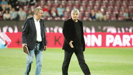 Andone l-a certat pe grec pentru reacția de la înlocuire:** "Poate Kapetanos nu mă cunoaște, dacă face astfel de gesturi"