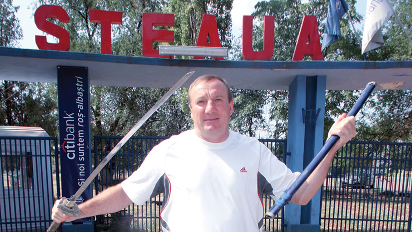 Bumbescu: „Secerați-i pe turci!"