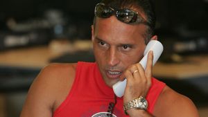 "70 % din arbitri iau șpagă"! ** Prunea: "Mititelu va fi chemat la Comisie să-și probeze spusele"