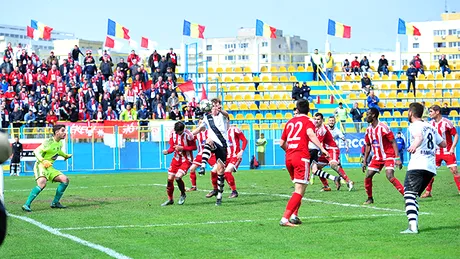 Scandările xenofobe și atmosfera patriotică de la meciul Juventus - Sepsi nu au fost trecute cu vederea de observatorul jocului.** Ce sancțiune a dictat FRF