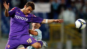 "Nu există suporter român care să nu-l iubească pe Mutu!"