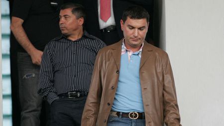 "Nu mai avem nicio datorie față de jucători! **Am adus bani de acasă pentru liniștea lor!"