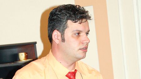 Se retrage Impact de la „U"?