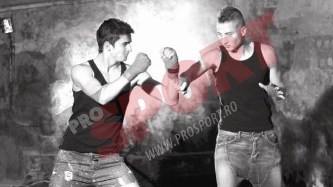 INCENDIAR** Cristea, Grozav, Hamza&co, așa cum nu i-ai mai văzut! 'Lupii galbeni' s-au dezbrăcat de echipament pentru o cauză nobilă! FOTO Fight Club by Petrolul