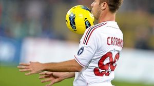 La un pas de tragedie! Medicii au dat verdictul:** Cassano va fi operat pe cord și e OUT câteva luni