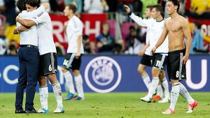 Low: "Avem cea mai tânără echipă, am meritat victoria pe deplin! Grecii au înscris 2 goluri dintr-o ocazie"