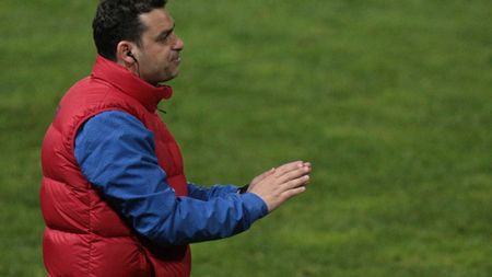 Cine joacă acasă? Teja are mai multe meciuri decât Reghecampf ca antrenor în Ghencea