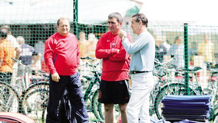 Au visat la echipa vieții, dar s-au făcut de râs în toată lumea!** Becali a terfelit numele legendelor Stelei: "Au fost masochiști" Gigi, declarat nebun în Europa: "E vampir"