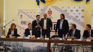 Cât vor câștiga Prunea și Napoli la Iași: contractele celor doi, validate de Comitetul Director 