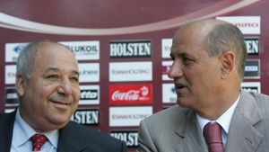 Taher:** "I-am făcut o propunere lui Copos! Dacă nu îmi răspunde, fac publice toate discuțiile noastre!"