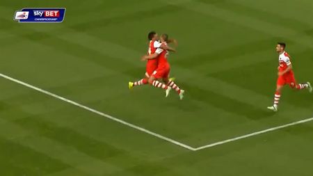 Țucudean și-a amețit adversarii: gol și penalty obținut în Charlton - Derby 3-2. VIDEO REZUMAT