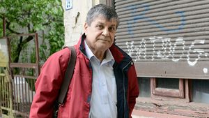 Judecătorul Mustață discuta despre Mihai Stoica într-o toaletă: "Sub treizeci, dă-l în..." Fostul manager al Stelei a refuzat să dea mită, magistratul s-a enervat