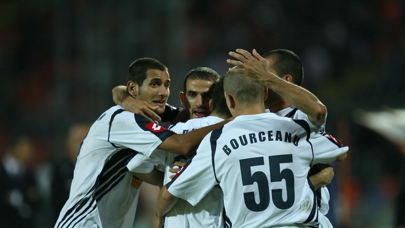 Semnificația numerelor trăznite de pe tricouri