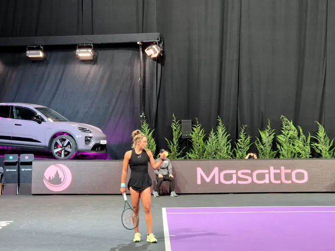 Surpriză la Transylvania Open! Sub privirile Simonei Halep, Jaqueline Cristian a fost eliminată în primul tur de o jucăt