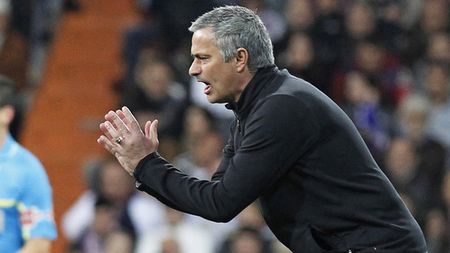 Mou a rămas MASCĂ‚!** Ce super atacant i-a dat IGNORE "Specialului"! "Bunica lui e fericită":)