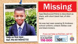 FOTO | Tragedie pentru fundașul echipei din Anglia: "Băiețelul meu de 11 ani a dispărut. Vă rog, dați mai departe acest anunț"