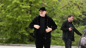 Gigi Becali îi pune la zid pe Mirel Rădoi şi pe Marius Şumudică: „Ho, bă! V-ați învățat ca FCSB să fie furată”