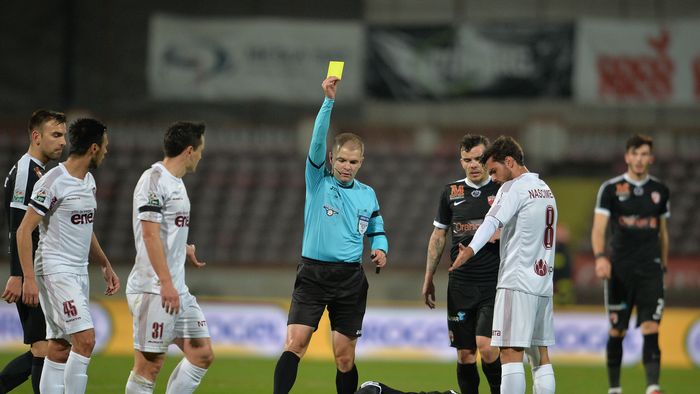 Ca-n vremurile bune! Clujenii câștigă în "Ștefan cel Mare" și lui Andone i se cere iar demisia. Dinamo - CFR 0-2