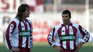 EXCLUSIV | Ce nu se vedea la TV. "Eram colegi de cameră. El citea, eu stingeam televizorul și trăgeam pătura pe cap. Din respect o făceam". Povești din interiorul vestiarului, "Cobra" Jean Barbu și cum arăta lotul lui Copos 