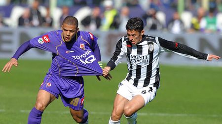 Juve, la un pas de a-l lua pe Melo