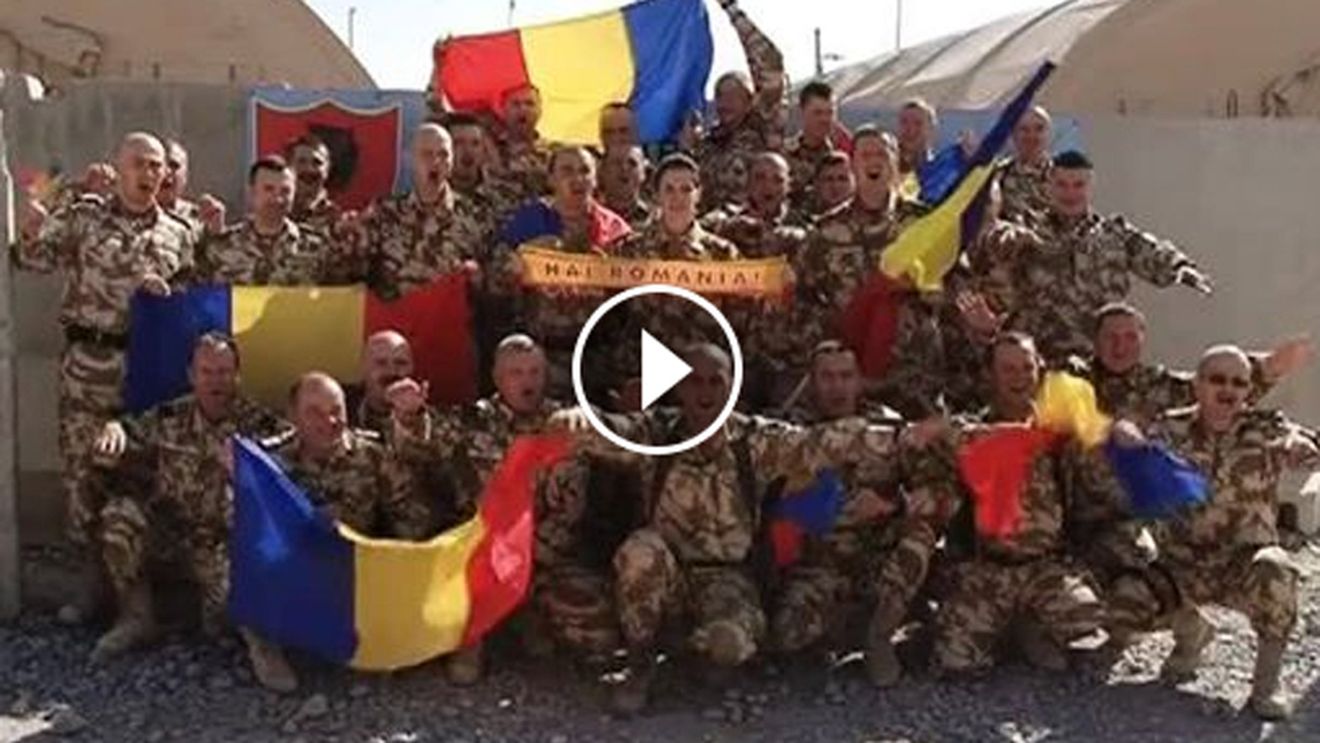 Mesaj emoționant pentru naționala României înaintea meciului cu Grecia! VIDEO - Militarii din Afghanistan, alături de "tricolori"