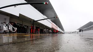 Calificările Marelui Premiu al Japoniei, amânate până duminică