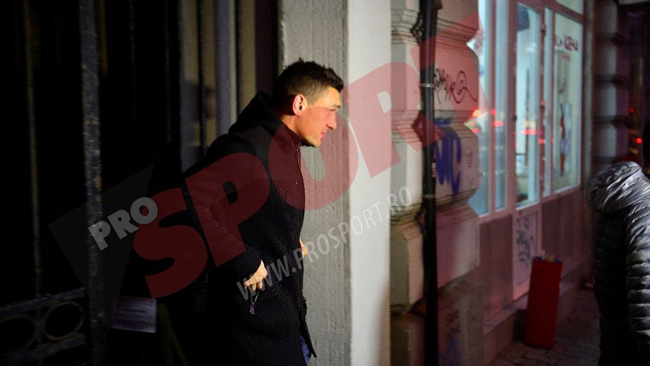 FOTO: Keșeru a trecut cu bine vizita medicală și e OFICIAL jucătorul Stelei. Anunțul roș-albaștrilor