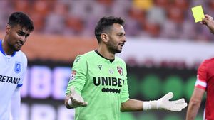 Florin Prunea dă de pământ cu transferurile făcute de Dinamo. „E circ ce se întâmplă!”