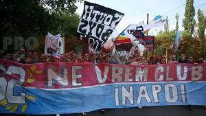 "Nici măcar 3 oameni nu vor da 50 de â‚¬ pentru Steaua!"**