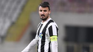 Constantin Budescu are nutriționist personal la Astra: „Se vorbește că mănâncă numai prostii, dar îl supraveghez!”