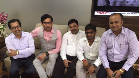 Indienii care s-au învârtit pe la Dinamo încearcă ușa la AFC Rapid după ce au trecut și pe la Astra. Petre Buduru spune că "investitorii" au dispărut când le-a cerut unele clarificări