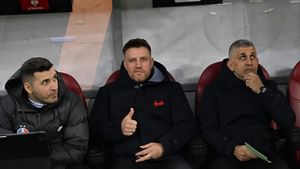 Demisia premeditată de la FCSB! De când știa Pintilii că pleacă și de ce nu și-a luat Meme Stoica rămas bun de la el