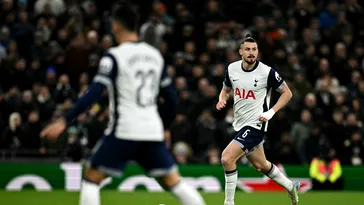 Ce notă a primit Radu Drăgușin, după thriller-ul Tottenham – Manchester United 4-3