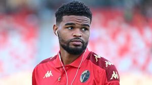 Drum liber pentru revenirea la FCSB! Cum e umilit Malcom Edjouma la Bari