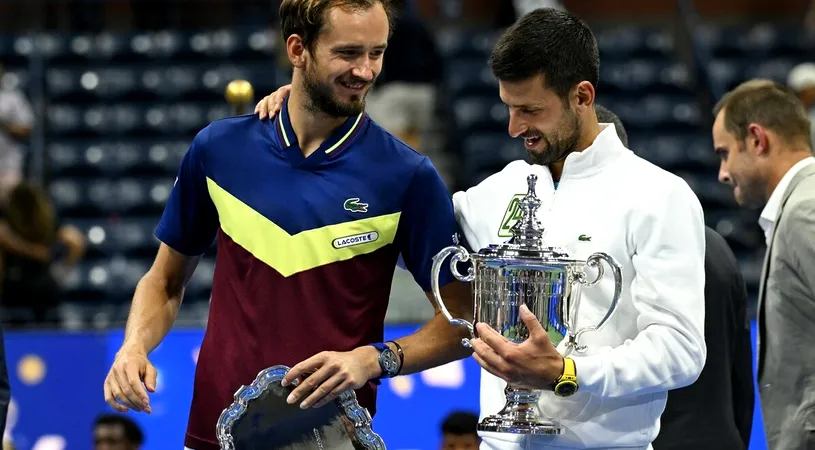 Daniil Medvedev l-a făcut pe Novak Djokovic să izbucnească în râs după finala US Open 2023. „Nu ai de gând să te retragi?” Cum a reacționat sârbul | VIDEO