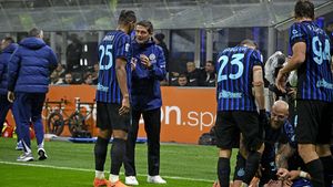 Omul lui Guardiola l-a convins pe Chivu. Ce acord există cu Manchester City