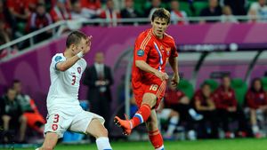 Petrescu va sări la gâtul șefilor dacă îl pierde pe "noul Arshavin"!** I-a relansat cariera și acum Dinamo Moscova vrea să-l dea în Bundesliga