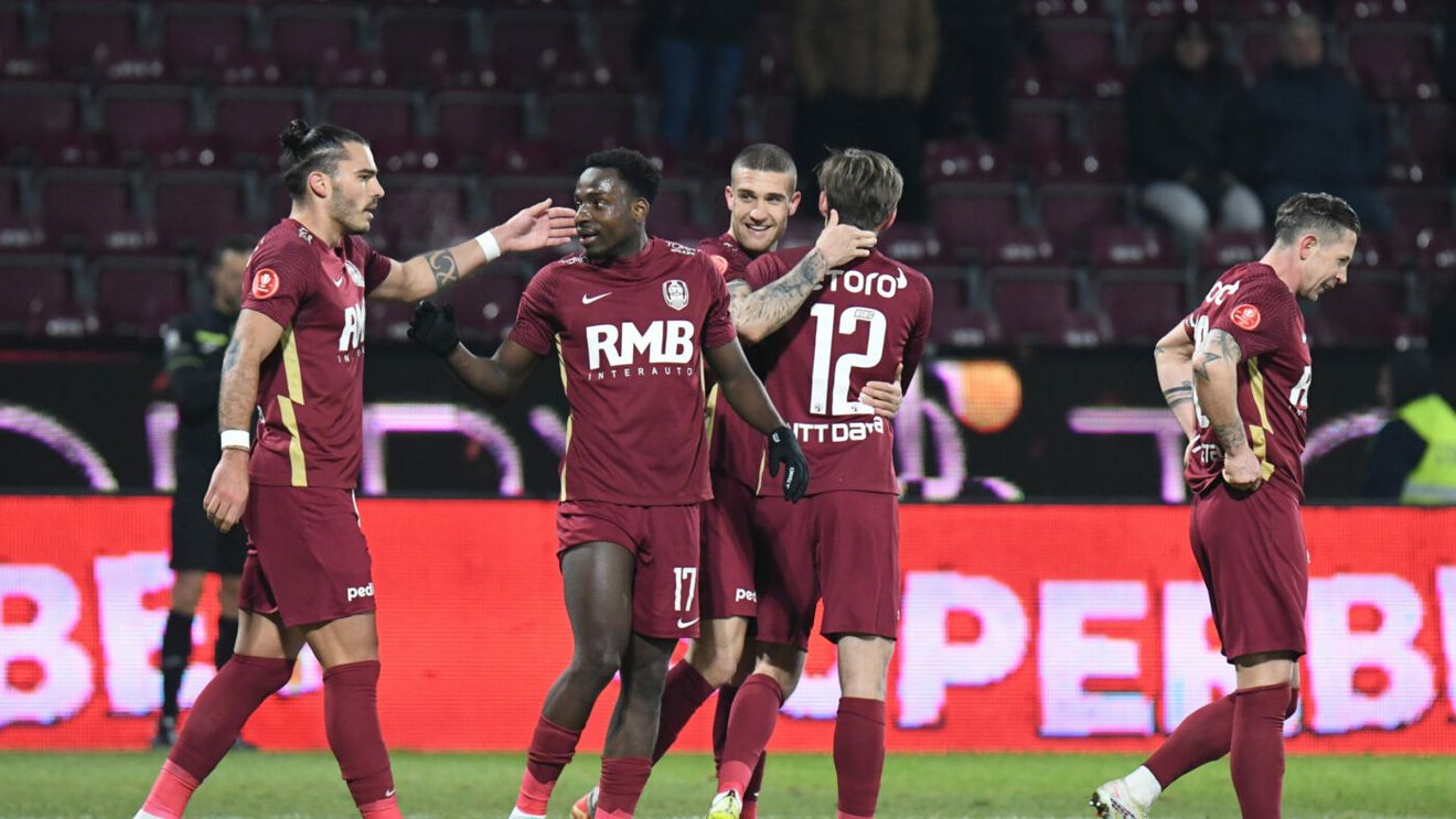 Trei echipe din Premier League, oferte pentru atacantul care acum un an era vândut de CFR Cluj