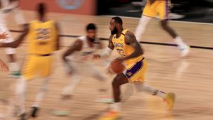 LeBron James a rescris istoria în NBA după ce a ajuns pe prima poziție în topul marcatorilor all-time! „King James”, copleșit de emoții după gestul făcut de Kareem Abdul-Jabbar