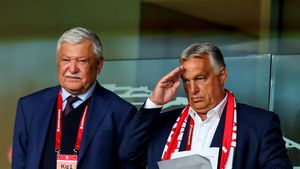 Preşedintele Federației Ungare de Fotbal e implicat în afacerea care amenință securitatea națională a României! Vânzarea Napolact către miliardarul Csanyi, oligarhul lui Viktor Orban, e contestată de fostul ministru Burduja