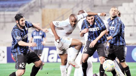 Somn ușor, Chivu!** "A dormit în ultima secundă, este de neiertat!" Viitorul românului la Inter este incert după gafa cu OM