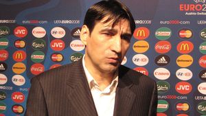 Pițurcă: "Mutu e unul dintre cei mai buni jucători din lume"