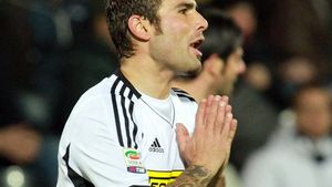 Final pentru Mutu la Ajaccio? Atacantul ar putea juca din iarnă pentru arabi