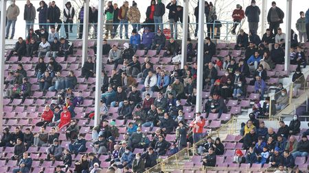 Concert Cargo, show de lasere și multe alte surprize. Duminica următoare, bănățenii își iau rămas-bun de la Stadionul „Dan Păltinișanu”, înainte de începerea demolării