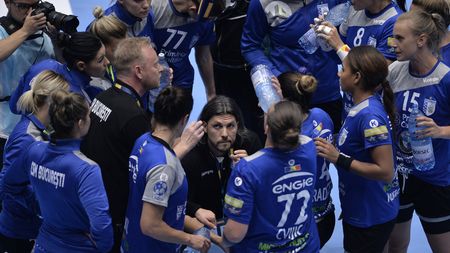 Prima reacție după ultima prestație a echipei CSM București în Liga Campionilor: „Dacă lucrurile stau așa, e foarte grav. Nu poate o jucătoare să decidă schimbarea antrenorului"