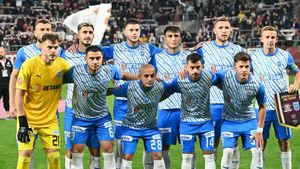 Mari probleme încă de la debut pentru Ivaylo Petev. De ce noul antrenor al Universităţii Craiova cheamă jucători de la „satelit” | EXCLUSIV