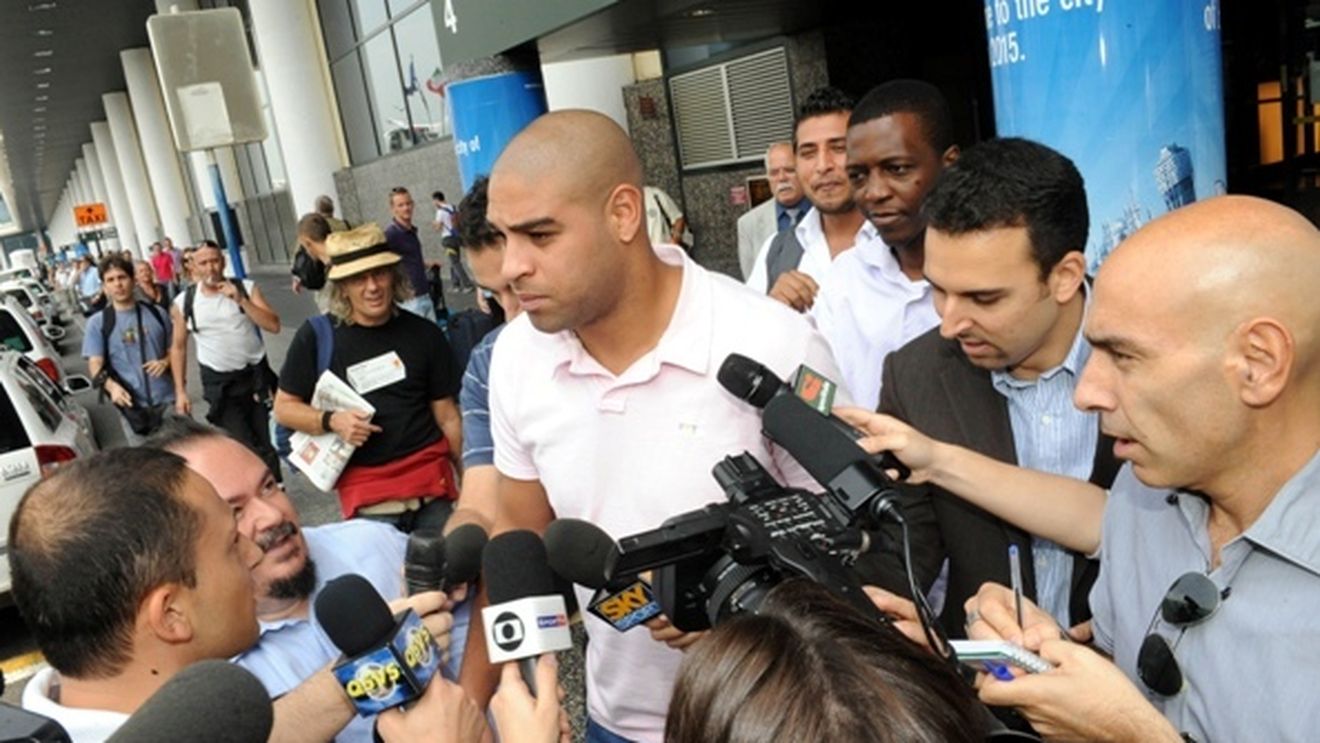 FOTO S-a întors Adriano! "Ave Imperatore, Roma ti saluta!"