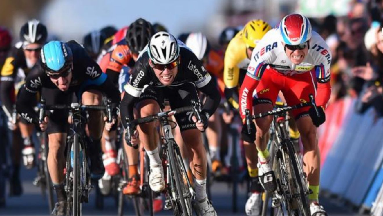 Edi Grosu, ghinionistul de serviciu în Kuurne-Bruxelles-Kuurne. Bătălia titanilor: Cavendish l-a învins pe Kristoff, după o luptă spectaculoasă