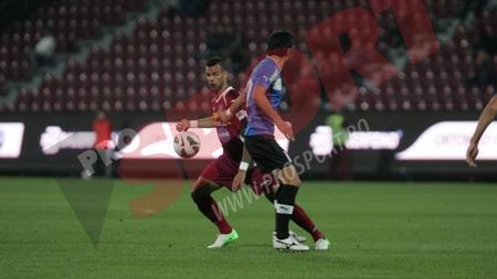 Dică se disculpă:** "Nu meritam să primesc roșu, Mureșan trebuia eliminat când m-a lovit cu cotul"